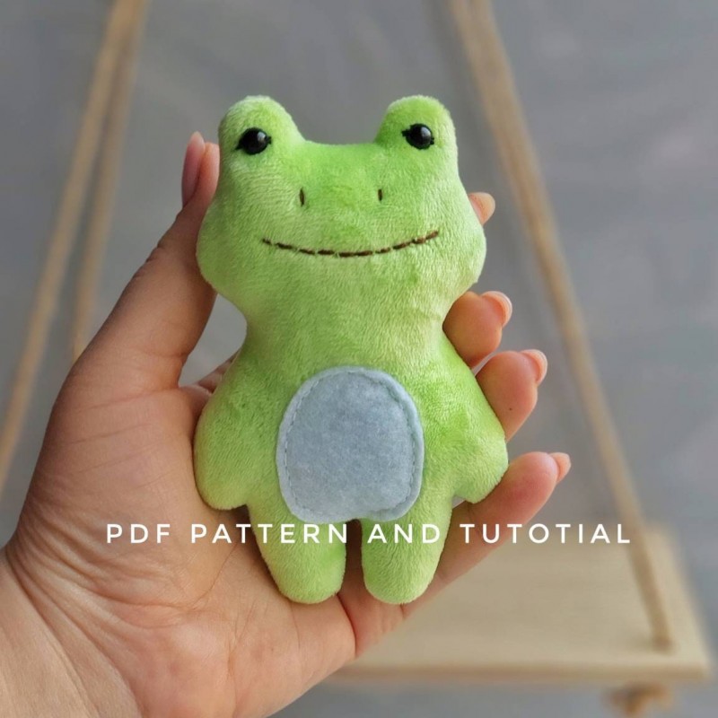Frog 5" Pdf pattern, froggy sewing tutorial cute stuffed frog pattern, easy pattern, plushie pattern